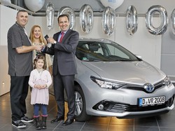 Mobil Hybrid Toyota Laris Manis di Eropa, Terjual 1 Juta Unit