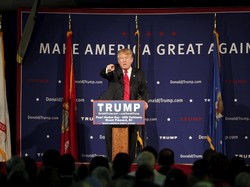 Seruan untuk Trump yang Larang Muslim ke AS: Pergi ke Neraka!