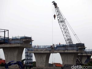 BPJT: Pembangunan Jalan Tol Melayang Jakarta-Cikampek Jangan Timbulkan Macet BPJT: Pembangunan Jalan Tol Melayang Jakarta-Cikampek Jangan Timbulkan Macet