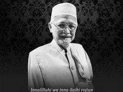 Ketua Dewan Syuro PKB KH Abdul Aziz Manshur Wafat