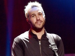 Ini yang Bikin Fall Out Boy Tertarik Ajak Kolaborasi RM BTS