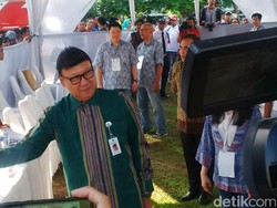 Mendagri: Pelaksanaan Pilkada di 5 Daerah Ditunda Hingga 20 Desember