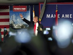 China Kritik Trump Soal Larangan Muslim ke AS