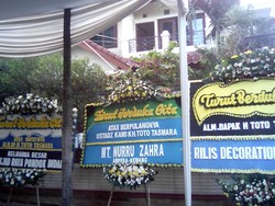 Ustaz Toto Tasmara Meninggal Saat Salat Jenazah, Keluarga Ikhlas