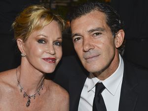 Sudah Cerai, Antonio Banderas & Melanie Griffith Tetap Mesra Saat Ultah