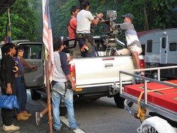 Syuting My Stupid Boss Kembali Masuk ke dalam Hutan Belantara