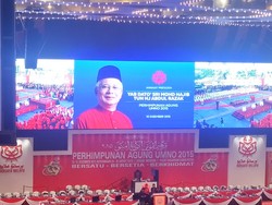 Agung Laksono dan Cak Imin Hadiri Sidang Tahunan Partai PM Najib Razak