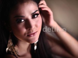 Tak Polisikan Pacar, Cynthiara Alona Takut Dituntut Tak Polisikan Pacar, Cynthiara Alona Takut Dituntut