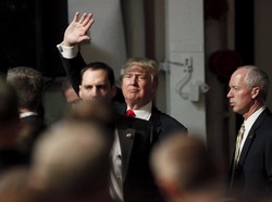 Pencapresannya Hendak Digagalkan, Trump Klaim Bisa Kalahkan Hillary