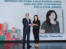 Sheila Timothy Raih Penghargaan dari Motion Picture Association