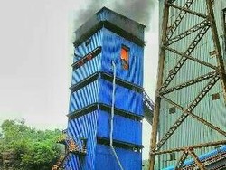 Mesin Penggilingan Batu Bara di Pabrik Semen Bosowa Maros Terbakar