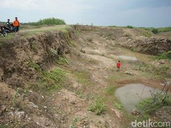 Diajak Guru Jalan-jalan, 4 Murid SD Tewas Tenggelam di Bekas Galian Sirtu