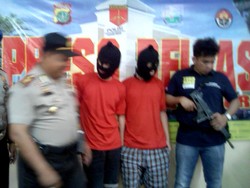 Polisi Tangkap Dua WNA Pengedar Sabu Jaringan Internasional