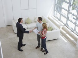 Biaya-biaya yang Harus Kamu Keluarkan Saat Jual Rumah