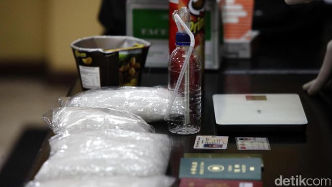 Berita Polisi Sita Narkoba dari Oknum Pegawai Lapas Nusakambangan Jumat 19 April 2024