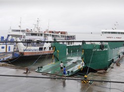 Topan Melor Tewaskan 3 Orang di Filipina, 1 Juta Warga Hidup Tanpa Listrik