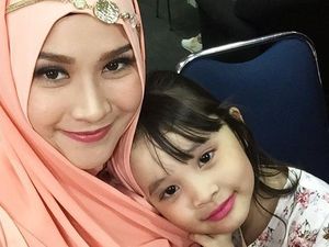 Zaskia Adya Mecca Ingin Melahirkan Secara Normal