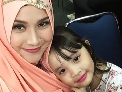 Zaskia Adya Mecca Ingin Melahirkan Secara Normal