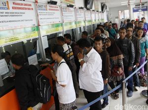 5,8 Juta Orang Naik Kereta Api Selama Musim Lebaran 2017