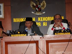 Anggota DPR yang Terancam Dipecat MKD Politikus Golkar Gde Sumarjaya