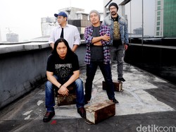 Taman Sari Franky Sahilatua di Album Baru Musikimia