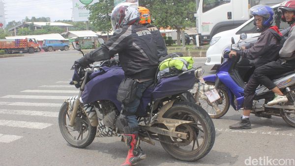 Spy Shot TVS Apache 200