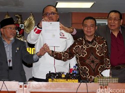 Novanto Sudah Mundur dari Ketua DPR, Tetap Bongkar Kasus Hukumnya!