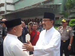 Gus Ipul Minta Warga Jatim Jauhi Ajaran yang Tak Berdasar Sumber Agama