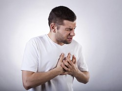 Tak Melulu karena Asam Lambung, Nyeri Dada Juga Bisa Terkait Sakit Jantung