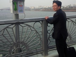 Fenomena Bunuh Diri dan Telepon Horor di Jembatan Sungai Han