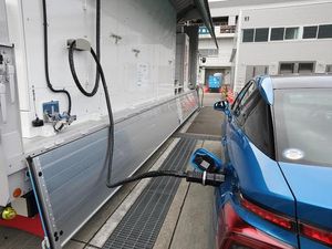 Toyota: Mobil Ramah Lingkungan Bakal Lebih Murah Toyota: Mobil Ramah Lingkungan Bakal Lebih Murah