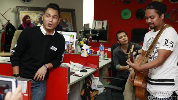 Armada Ngamen di detikcom