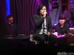 2 Bulan Tak Manggung Imbas Corona, Ari Lasso Kangen Suasana Konser