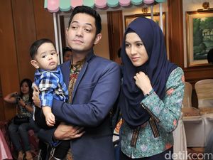 Dude Harlino Soal Narkoba Sampai Guru Spiritual Dude Harlino Soal Narkoba Sampai Guru Spiritual