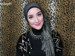 Si Cantik Yasemin Kanar Berikan Tutorial Hijab Terinspirasi Putri Rapunzel