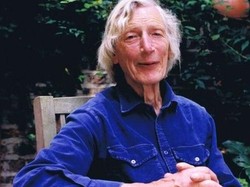 Penulis Buku Anak-anak Peter Dickinson Tutup Usia