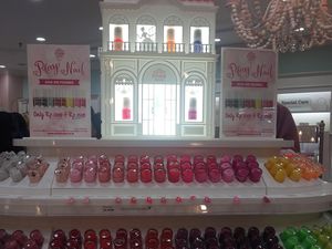 Produk Kosmetik Populer Korea Ini Terindikasi Mengandung Bahan Berbahaya