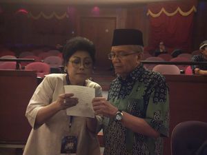 Ultah Ke-70, Iin Parlina Bimbo Bikin Buku Diskografi Ultah Ke-70, Iin Parlina Bimbo Bikin Buku Diskografi