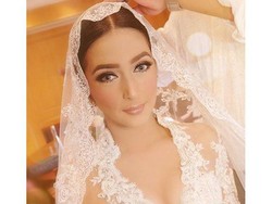 Cantiknya Nabila Syakieb Pakai Kebaya Putih di Akad Nikah