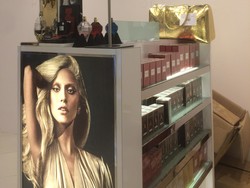 Beli 1 Prafum Gratis 1 Lagi di Metro Department Store