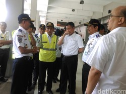 Jonan Minta Petugas Keamanan Bandara Lebih Ketat atau Akan Diganti Robot