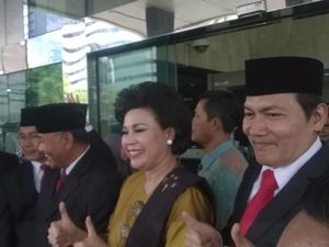 Pimpinan KPK Dicecar Komisi III DPR Soal Penggeledahan Bawa Brimob Pimpinan KPK Dicecar Komisi III DPR Soal Penggeledahan Bawa Brimob