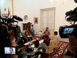 Hamdan Zoelva Temui Presiden Jokowi di Istana