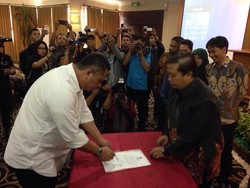 Hasil Pilkada Surabaya Ditetapkan Tanpa Kehadiran Risma dan Rasiyo