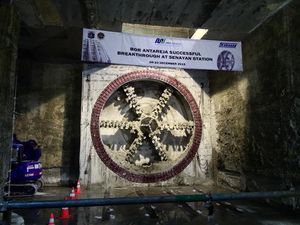Pembangunan MRT dengan Bor Antareja II Sudah Sampai Stasiun Istora