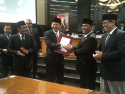 APBD DKI 2016 Senilai Rp 66,3 T Disahkan, Ahok: Hadiah Natal Nih