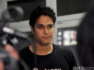 Beredar Isu Dekat dengan Gisel, Begini Kata Mischa Chandrawinata Beredar Isu Dekat dengan Gisel, Begini Kata Mischa Chandrawinata