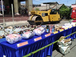 Polres Jakbar Musnahkan Narkoba dan Miras Senilai Rp 25 Miliar