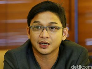 Tak Bisa Temani, Pasha Ungu Rayakan Ultah Anak di Instagram Live