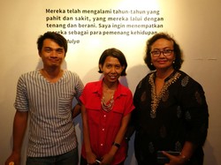 Pameran Fotografi Perempuan Penyintas 65 Berlanjut di Sanggar Akar